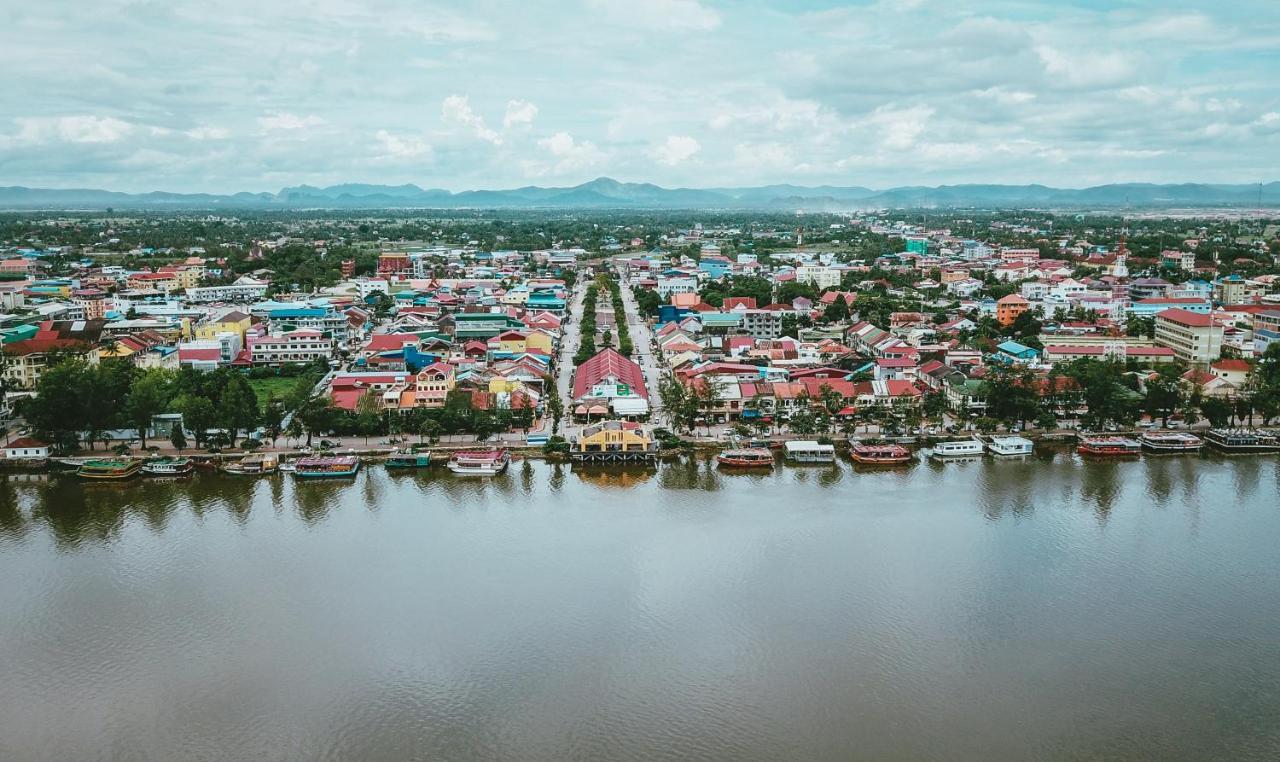Makk Hotel Kampot Exteriér fotografie