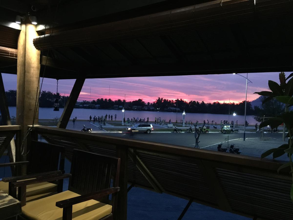 Makk Hotel Kampot Exteriér fotografie